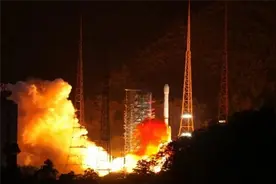 中国火箭一射，巴铁举国狂欢，印度人集体破防：印度才是最快的图片