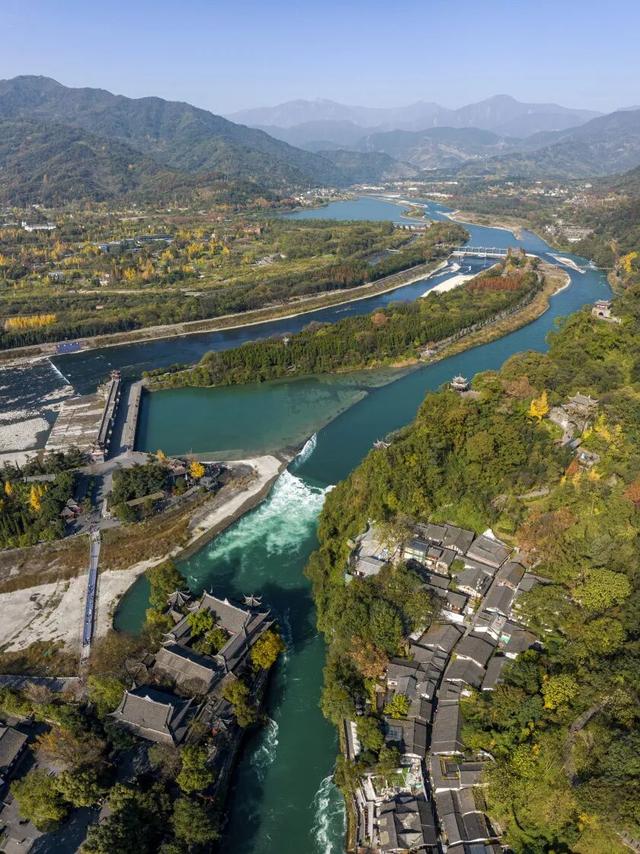 美疯！我就说初冬的都江堰有真东西！