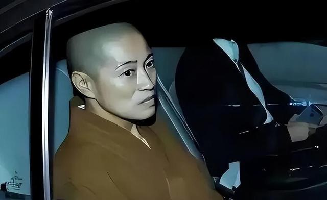 “风流尼姑”释智定落网记，白天贪墨钱财，晚上与和尚醉生梦死
