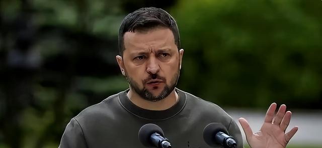 俄乌终极博弈：俄军强攻哈尔科夫，泽连斯基向30个国家求助