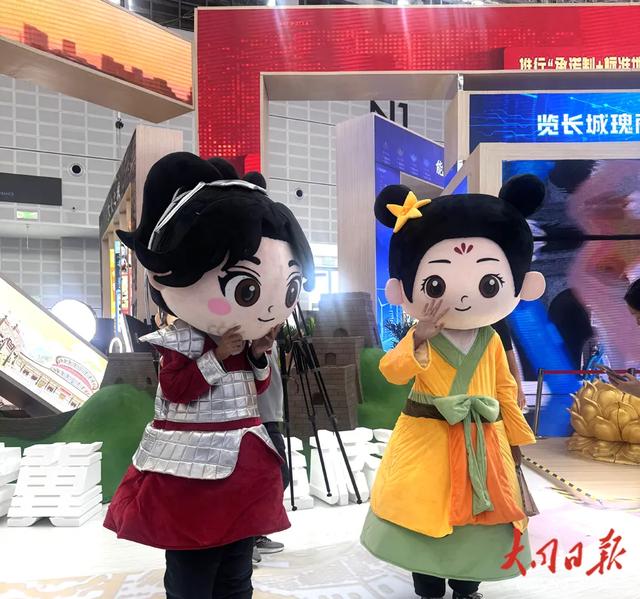 当“木兰”从传说中走来!大同展厅真人互动成文博会“人气密码”