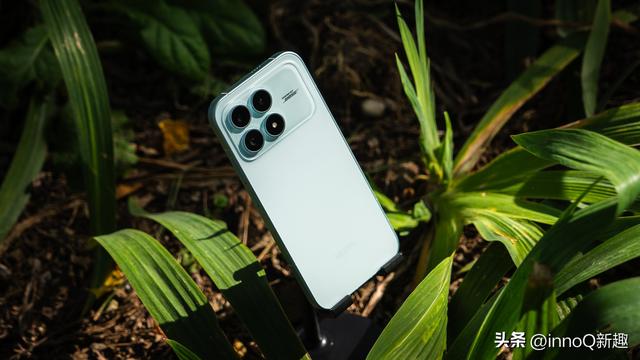 REDMI K90首发评测：334万分超强标准版