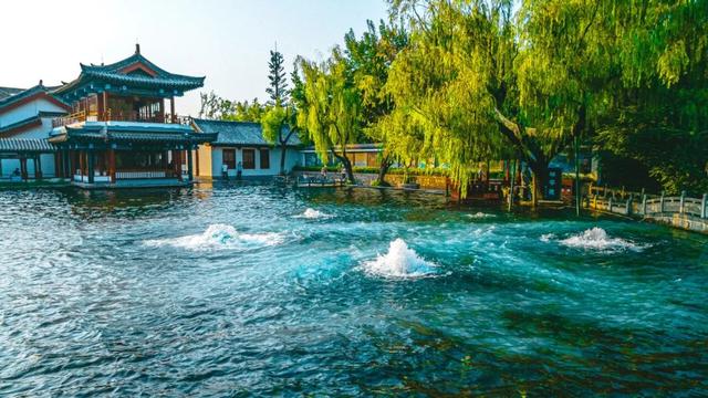 2025济南最燃活动！跟着泉水打卡，解锁城市隐藏彩蛋！