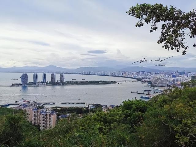 中国“最著名”的旅游城市之一，游客很多却争议不断？