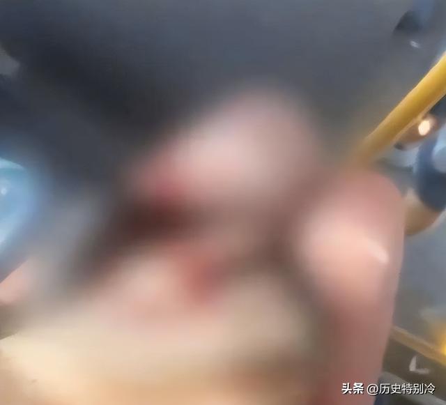 80岁老人性骚扰后续：官方通报监控曝光，女子再发声，真相太恶心