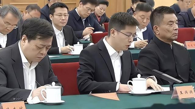 暴涨2000%！美国严防死守的技术，竟被这家中国小厂干到前三