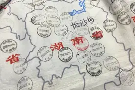 小伙骑游中国，智取333个“通关文牒”图片