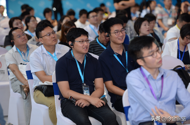 AI泡沫吹破？美国AI看似风光无限，实则暗藏致命“中国软肋”！