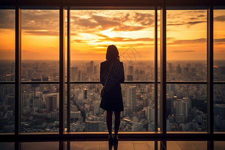 男人花心，其实是缺爱；女人慕强	，要的是安全和价值