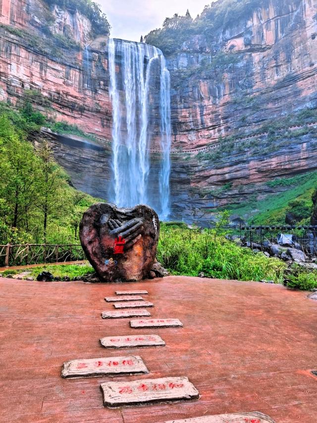 重庆7个AAAAA级景区大合集，去过3个算合格，你都去过几个？