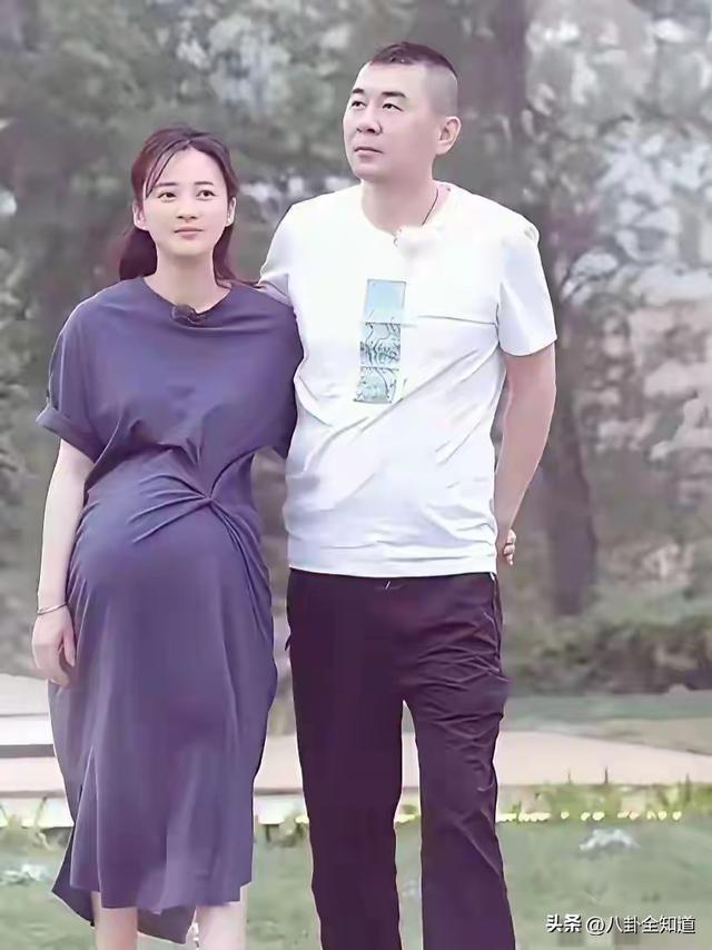 有人说，吴越看到这张照片，会砸了电视机，那真是太小看吴越了