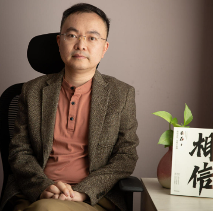 十亿能换来一命？47岁蔡磊与渐冻症抗争6年后，近况大不一样！