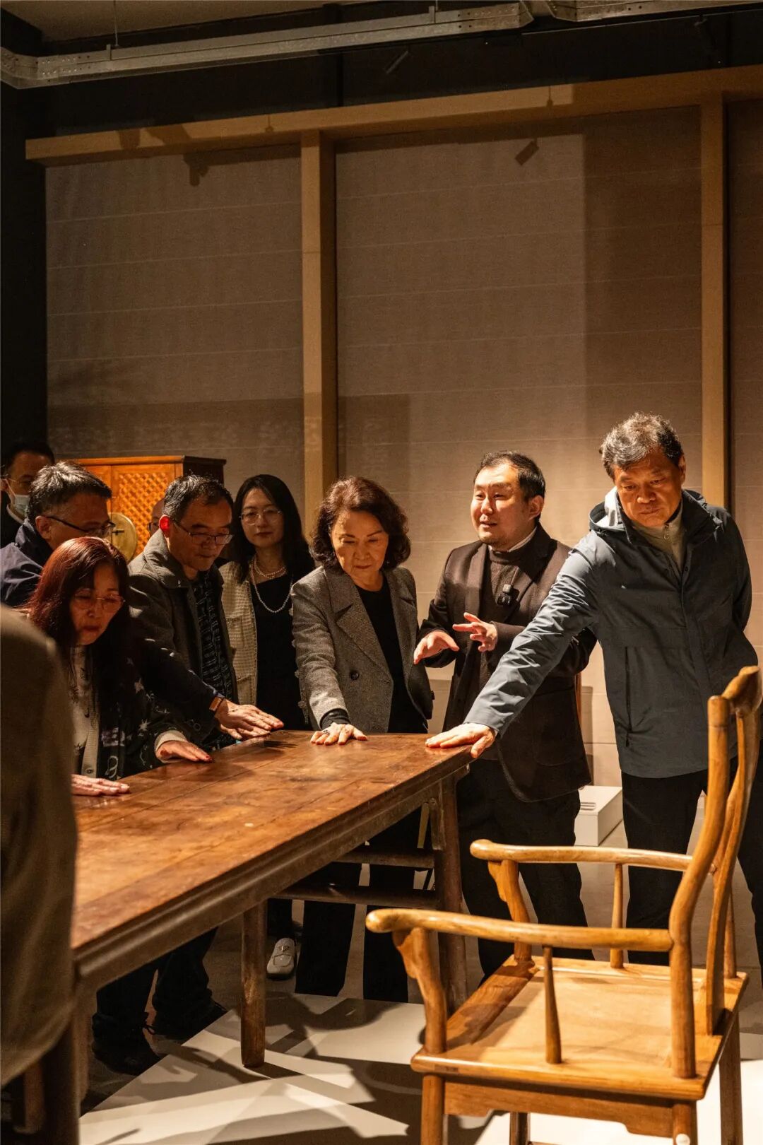 全球海外華文作家齊聚古都金陵,雅然家具藝術(shù)館助力文化出海 全球海外華文作家齊聚古都金陵,雅然家具藝術(shù)館助力文化出海