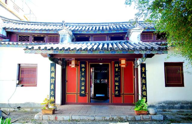 一个贫困大县5年内98位学子考入清华北大！还有亚洲第一 世界第一