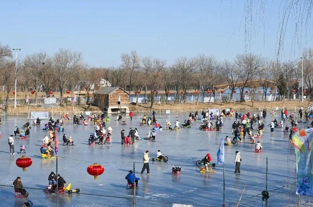 冰上飞驰，全家上阵！海淀北部这个冰乐园，开滑！