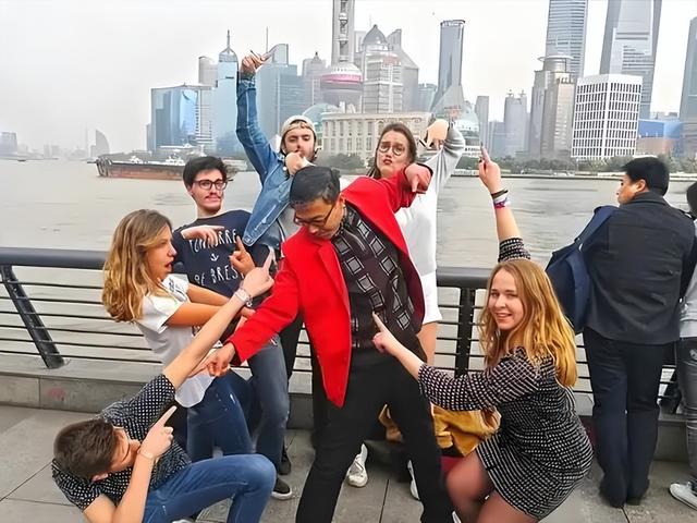 中国又1个大省被盯上，37万外国人赖着不走，还想要长久生活