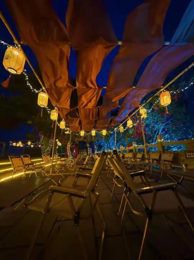 开辟夜登孔望山 带动夜间经济