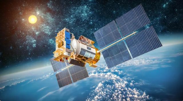 性能高出1000倍，中国北斗被某国电磁干扰，他成功破解助北斗建成