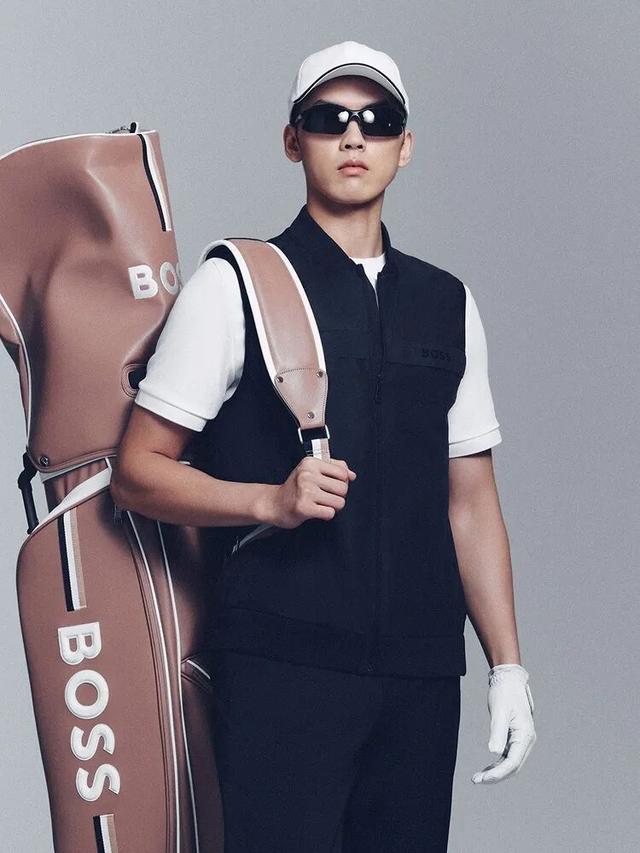 三星掌门人北京逛街，穿“老头马甲”秒售罄！有钱男人为啥爱马甲