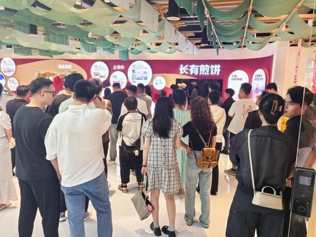 在敦化长有食品工业旅游园区，亲手解锁非遗煎饼的奥秘！