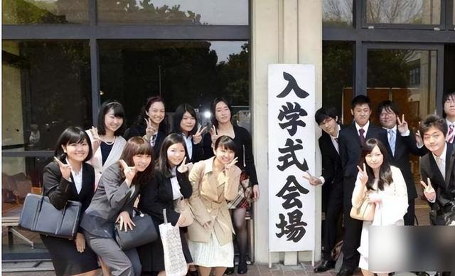 大批日籍华人纷纷回国，还希望“祖国”接纳，中国会不会接受？