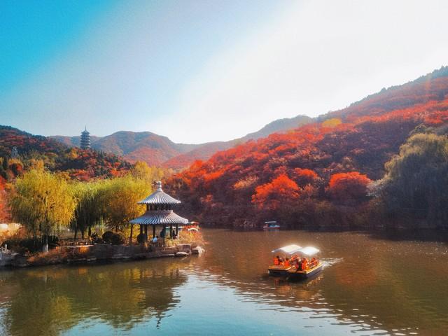 不藏了，济南5个红叶仙 境，最后一个美到词穷！