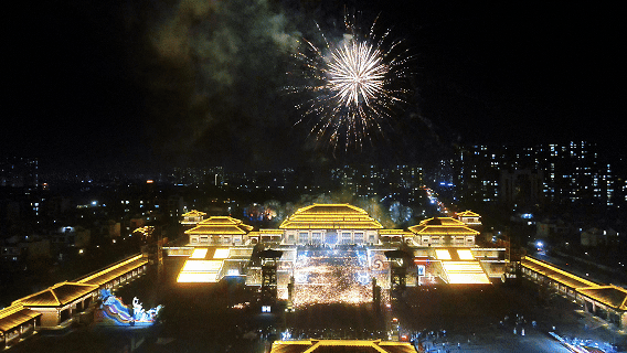临沂人游临沂｜赶郯城大集吃刚出锅的烧鸡，初冬游古郯烟火
