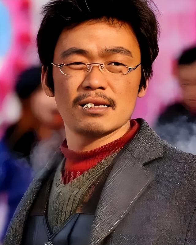 送走马蓉又迎来冯清，43岁的王宝强，终究还是逃不掉“女人坑”