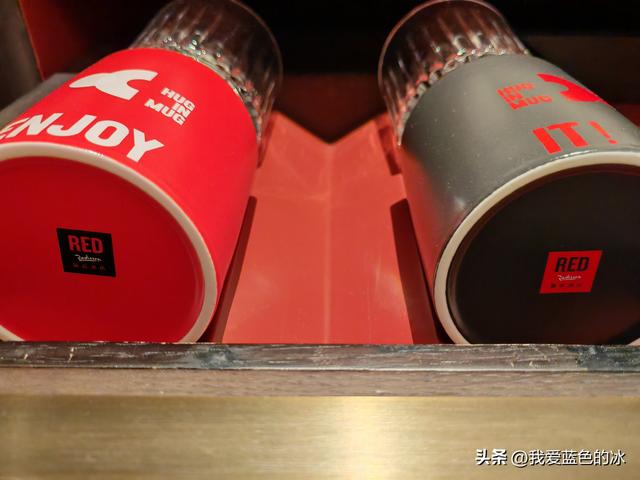 在广州入住这家酒店寻找“RED”，想起了大家来找茬游戏
