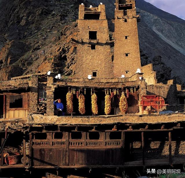 穿越520公里的山河壮阔！这条川西环线也太懂浪漫了！