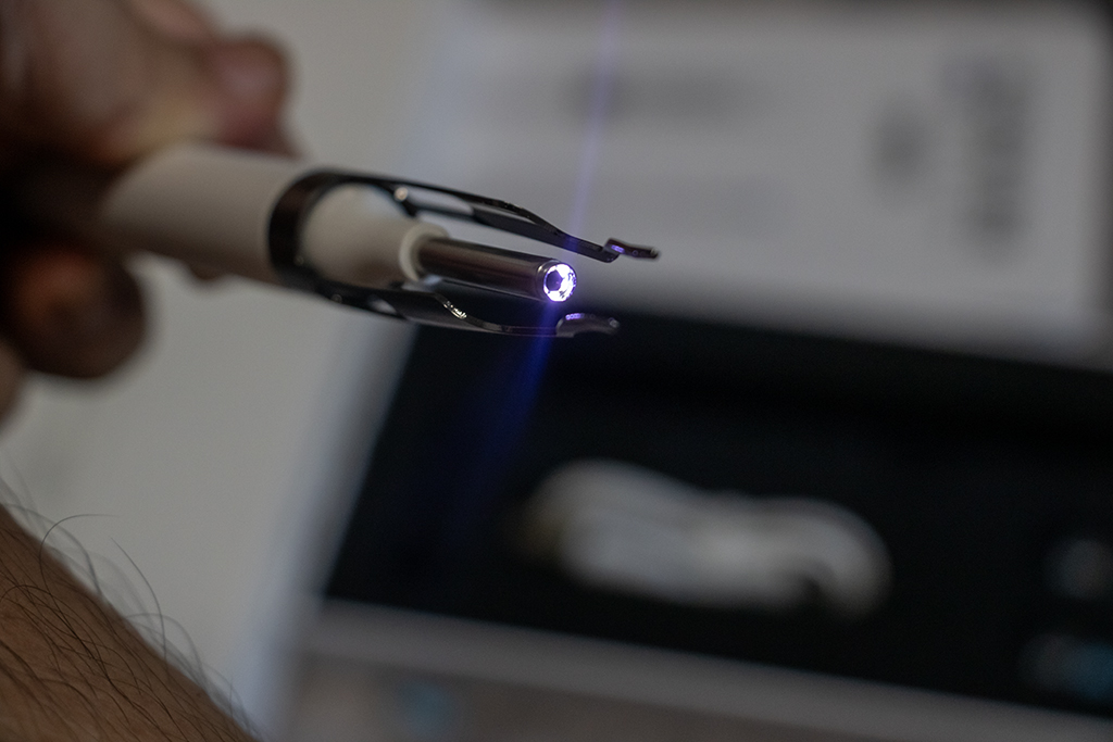 耳朵里的秘密看得见,西圣智能可视耳勺