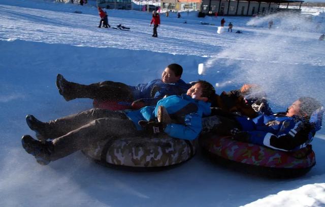 解锁鹤岗冬天：冰雪里的快乐密码