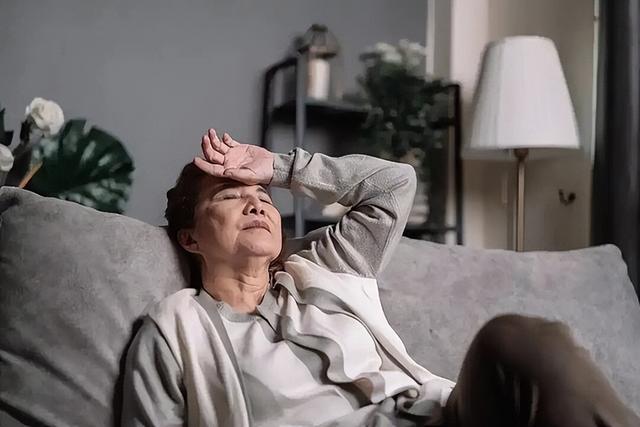 哈工大发现：喜欢睡午觉的人，寿命比不睡午觉的人长好几年不止？