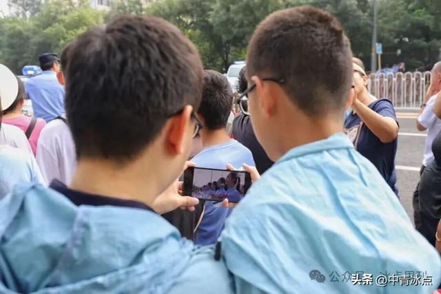 中青报直击九三阅兵：42张摄影作品，见证场内场外