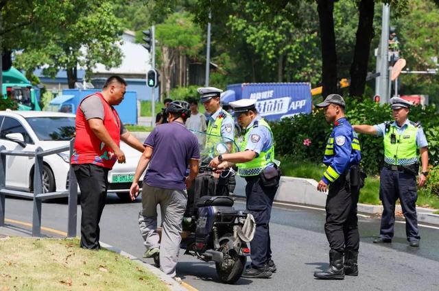 9月1日起，电动车、三轮、四轮车“1免2送3禁用”，违者处罚明确