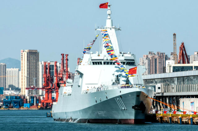 别嘲笑特朗普了，战列舰逆袭航母是趋势，我们会跟风建造吗