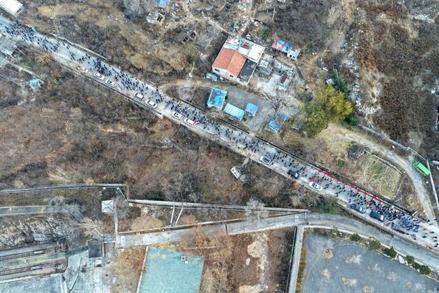 步履叩响泰山，暖意丈量山河：第十七届环泰山T60大徒步综述