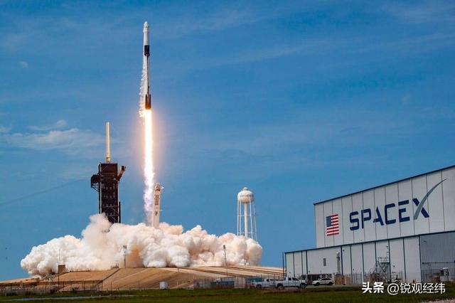 俄罗斯"先锋"刚部署，美国就急推6马赫新机，军备竞赛再次升级