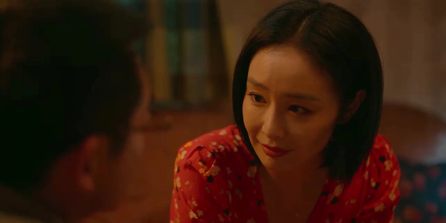 震撼！《重影》12集大结局：秦虹被捕，马伟成被判20年，张妍自尽