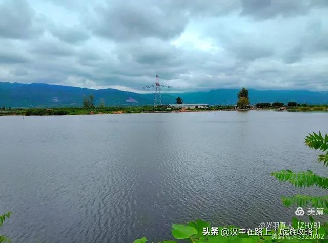 骑游陕南的三大古寺庙