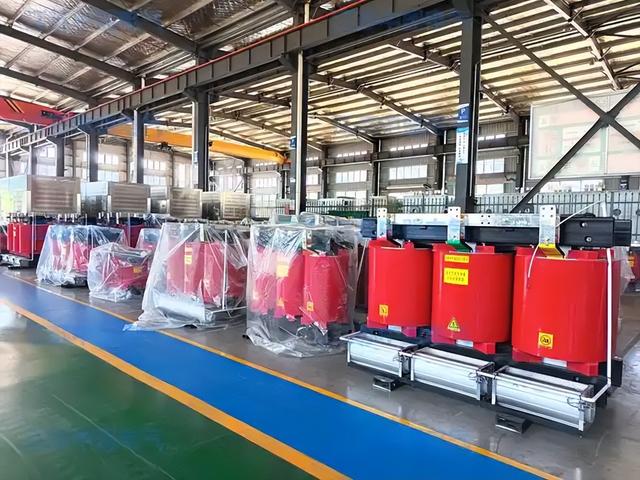 马斯克一语成真，全球抢购的不是芯片，而是中国20万一台变压器