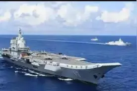 首次！山东舰航母打击群，强势挺进第二岛链，双尾蝎是开路先锋图片