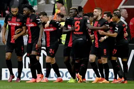 5-0,2-0!足坛疯狂1夜:勒沃库森夺德甲首冠,阿森纳翻车,利物浦爆冷图片