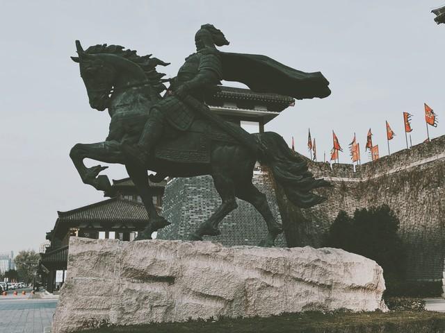 汉末7群雄为何铤而走险讨伐董卓？一场为天下而起的血色豪情