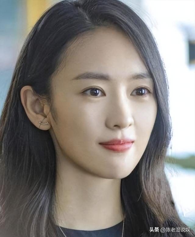 分开22年，一别两宽，童谣只字不提张默，如今才知道她赢在哪里