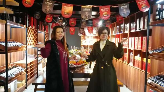 实体店纷纷倒闭，烟酒店却能日入斗金，小老板说：全靠这5点