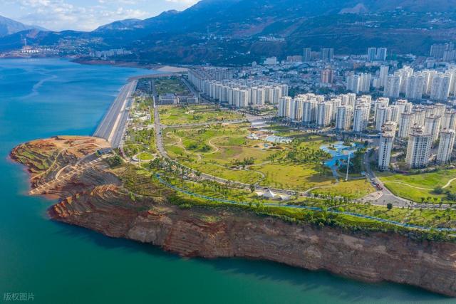 12月-3月避寒旅居，8个干热河谷气候城市，过冬温暖又安逸