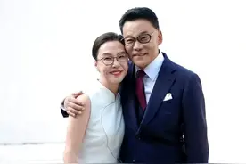 61岁李国庆再婚真相：白月光成新娘，俞敏洪张朝阳为何抢着随礼？图片