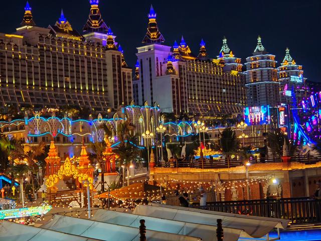 并非天在水，星光载滿船——咏告庄星光夜市