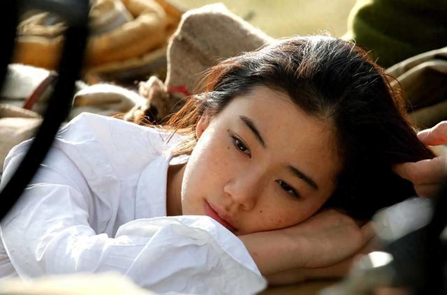 又欲又纯！苍井优《从宫本到你》：雨夜戏封神，观众直呼受不了！